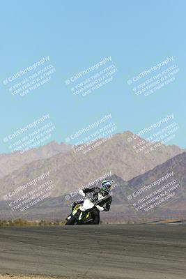 media/Feb-12-2022-SoCal Trackdays (Sat) [[3b21b94a56]]/Turn 9 Set 1 (1130am)/